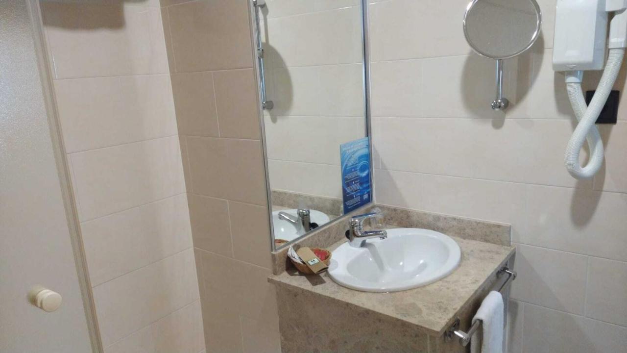 Hotel Ebora By Vivere Stays Talavera de la Reina Εξωτερικό φωτογραφία