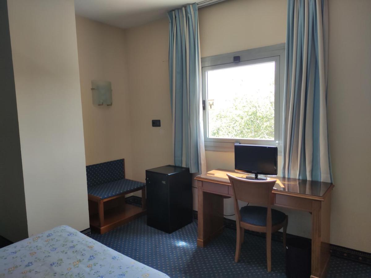 Hotel Ebora By Vivere Stays Talavera de la Reina Εξωτερικό φωτογραφία
